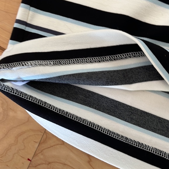 Anne Taylor Factory Navy stripe shift dress Size M - Picture 6 of 11